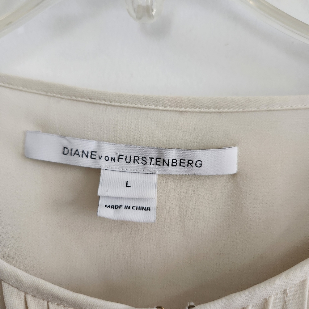 diane von furstenberg top Ivory Silk Pleated Size L Khalila Stretch - Picture 2 of 11